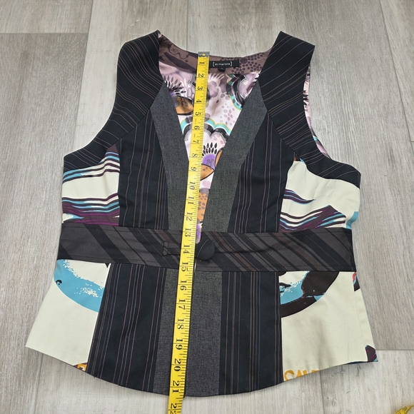 ✨ St. Martins Patchwork Statement Vest (Large) ✨ - Picture 8 of 10